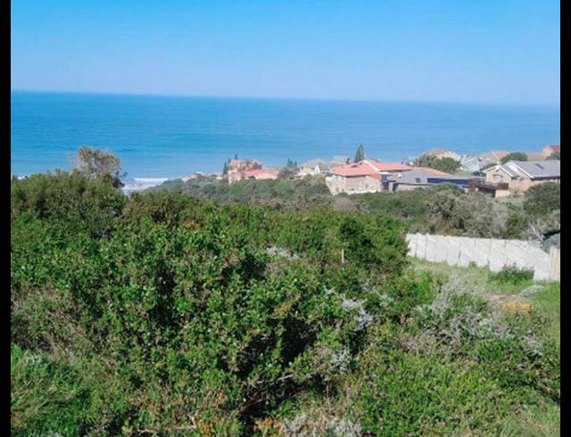 LAND FOR SALE IN DANA BAY